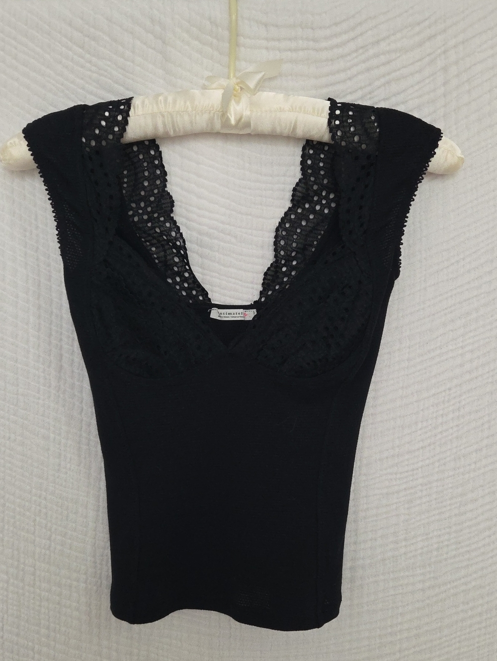 NWOT Free People Intimately Black Lace-Trim Shaping Camisole - XS